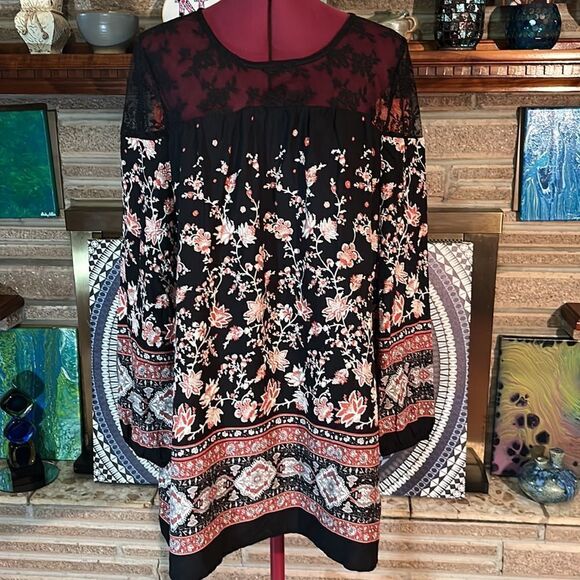 Gorgeous Black Floral and Paisley Printed Dress Lace Inset Long Sleeve NWOT MED - Picture 9 of 12